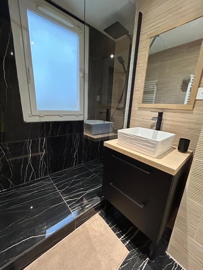 T4 Jolie Vue Avec Jaccuzzi Lägenhet Vitrolles  Exteriör bild